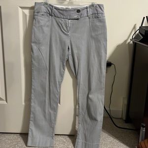 Women’s Limited Crop Pants Drew Fit Size 6